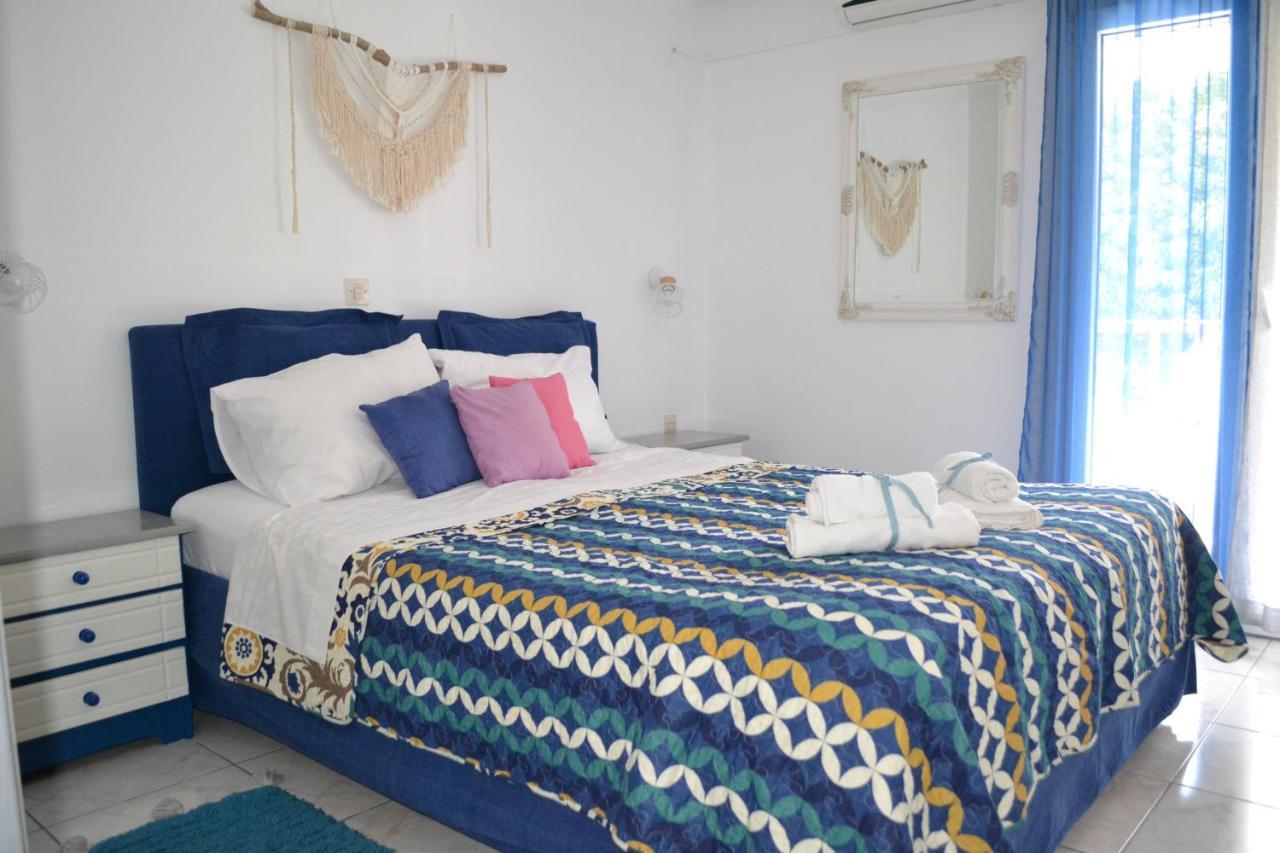 Evaliana Seaside Apartment ปาเลออน ซิฟลิคิออน ภายนอก รูปภาพ