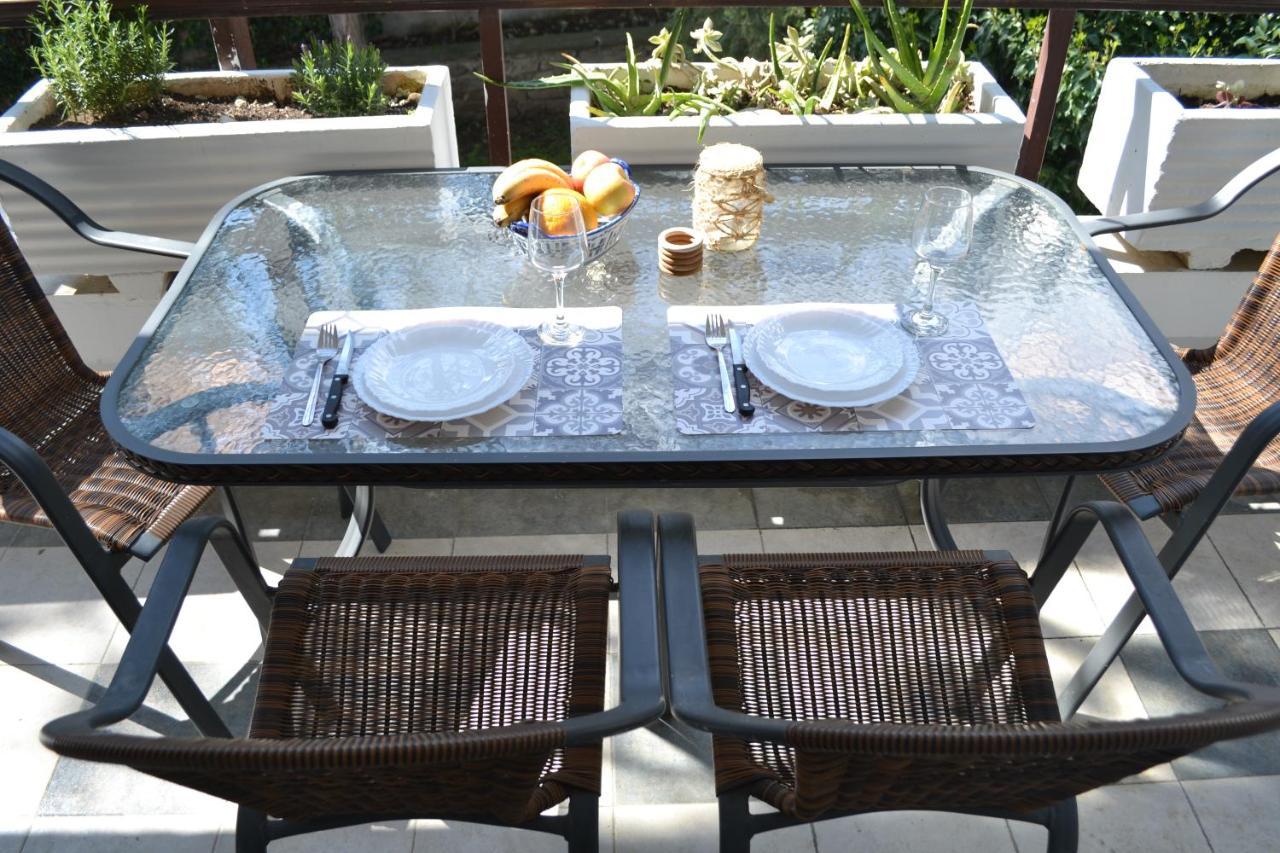Evaliana Seaside Apartment ปาเลออน ซิฟลิคิออน ภายนอก รูปภาพ